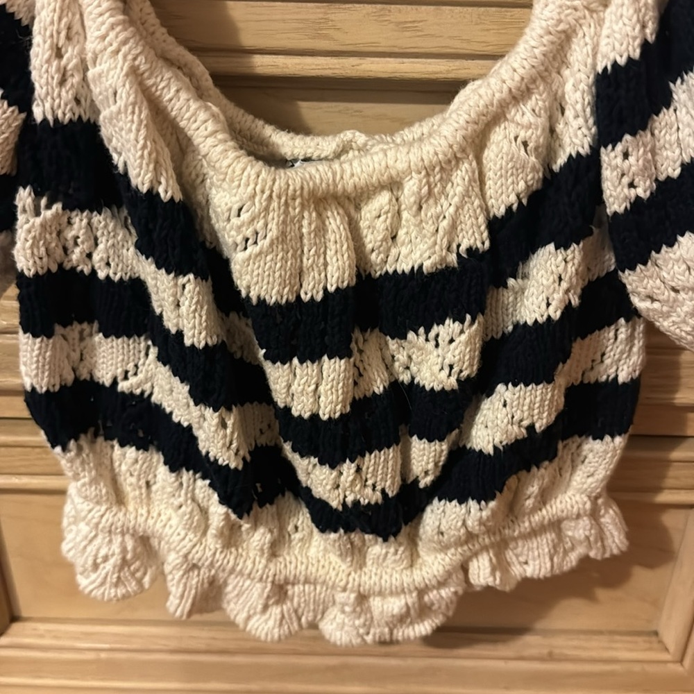 Zara Knit Crop Top - Picture 3 of 6